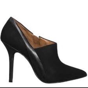 Steve Madden Alesssa Black Heels